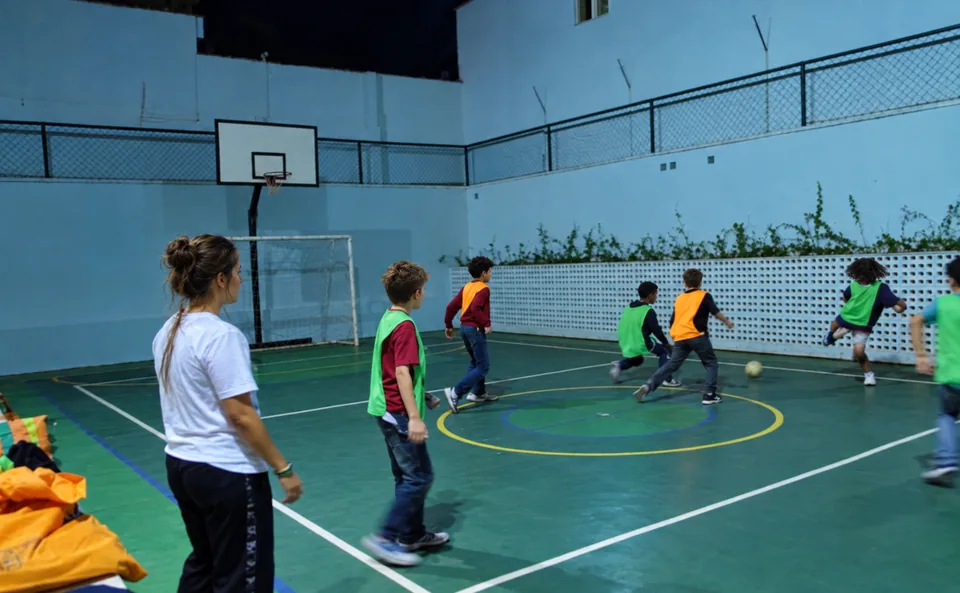 Atividades esportivas em festa Infantil