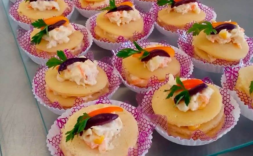 Finger foods servidos em confraternização de empresa