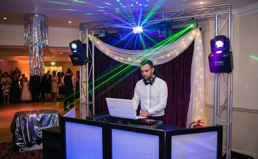 DJ para Casamento SP animando festa